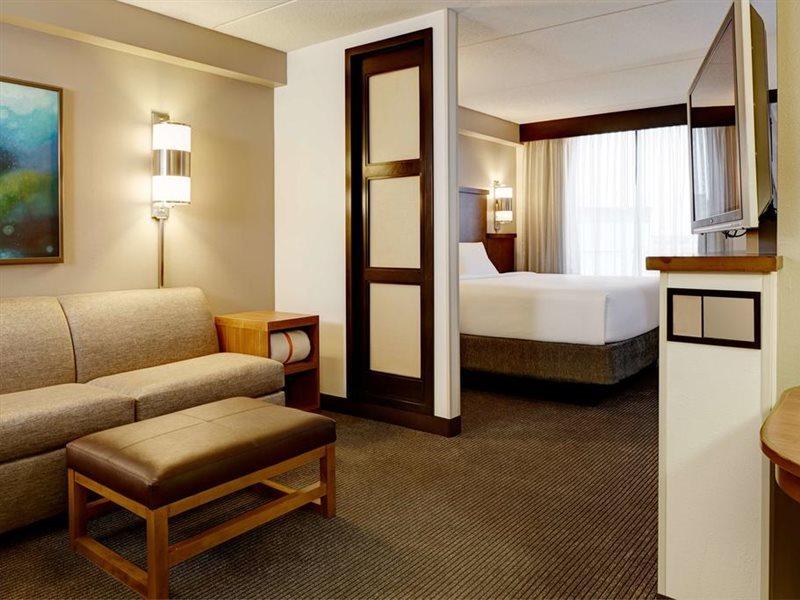 Comfort Suites Milwaukee West Dış mekan fotoğraf