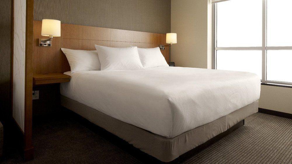 Comfort Suites Milwaukee West Dış mekan fotoğraf