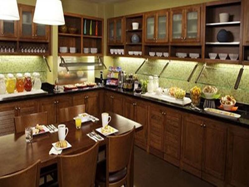 Comfort Suites Milwaukee West Dış mekan fotoğraf